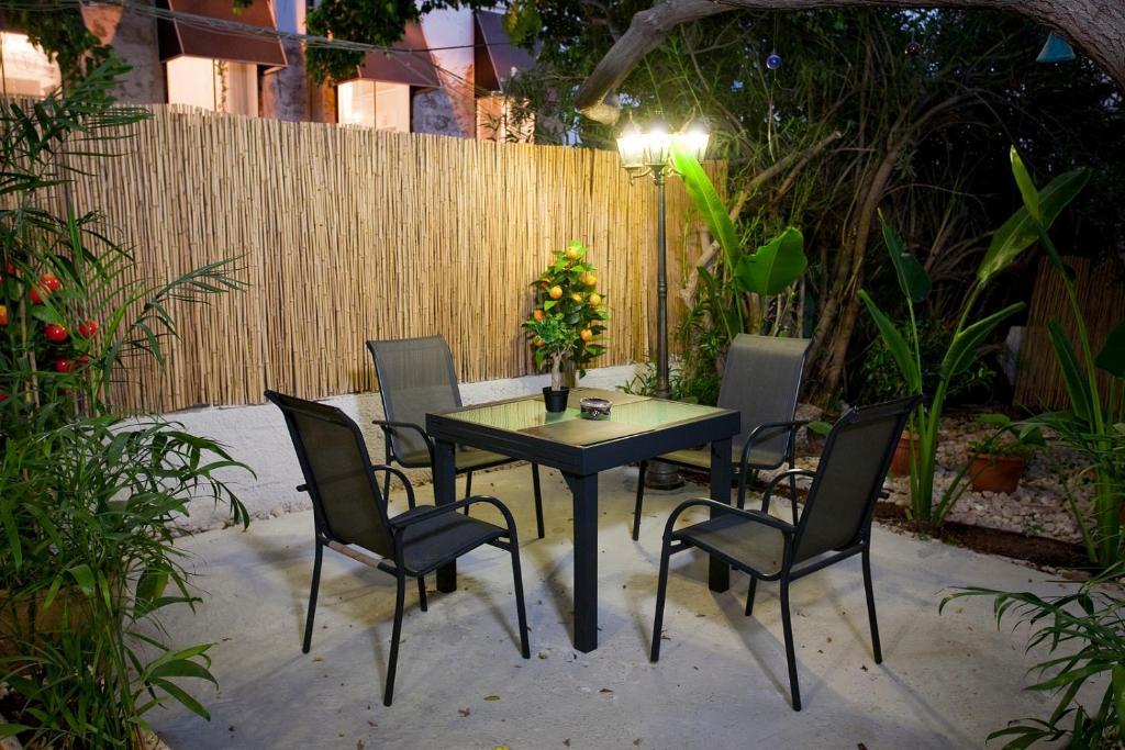 Levy - Neve Tzedek Aparthotel Tel Aviv Rum bild